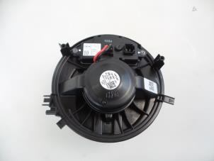 Used Heating and ventilation fan motor Volkswagen Passat Variant (3G5) 1.6 TDI 16V Price € 80,00 Margin scheme offered by Autobedrijf Broekhuis B.V.