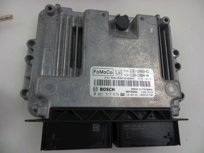 Injection computer from a Ford Fiesta 6 (JA8) 1.0 EcoBoost 12V 100 2016
