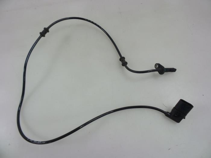 Begagnade ABS-sensor Mercedes C (W205) C-350 e 2.0 16V Pris € 25,00 Marginaltabell erbjuds av Autobedrijf Broekhuis B.V.
