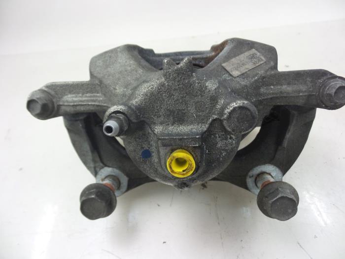 Front brake calliper, left Opel Mokka/Mokka X 1.4 Turbo 16V 4x2 ...