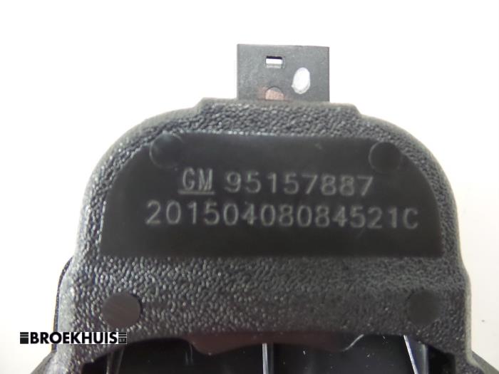 Rain sensor Opel Mokka/Mokka X 1.4 Turbo 16V 4x2 95157887