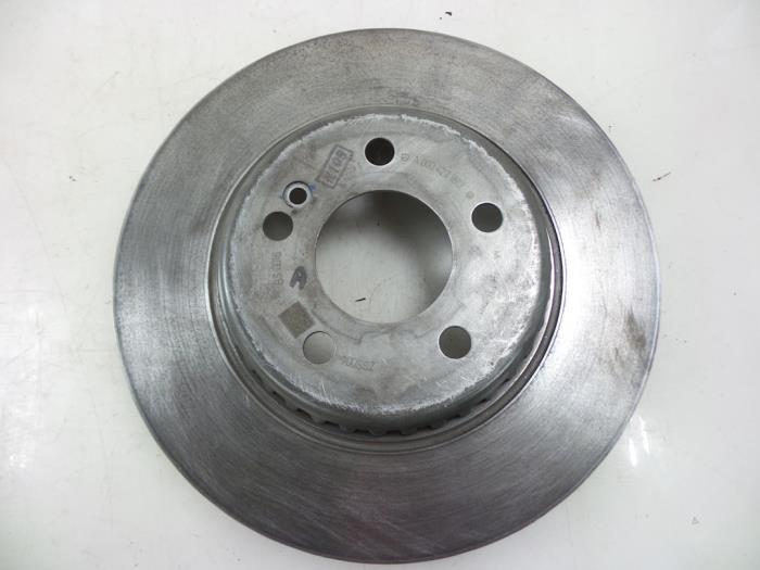 thumbnail image 2 of Kinetix Pair Drilled Rear Brake Discs For Mercedes C200d AMG Sport – 300mm (A0004231812) 2 of 6