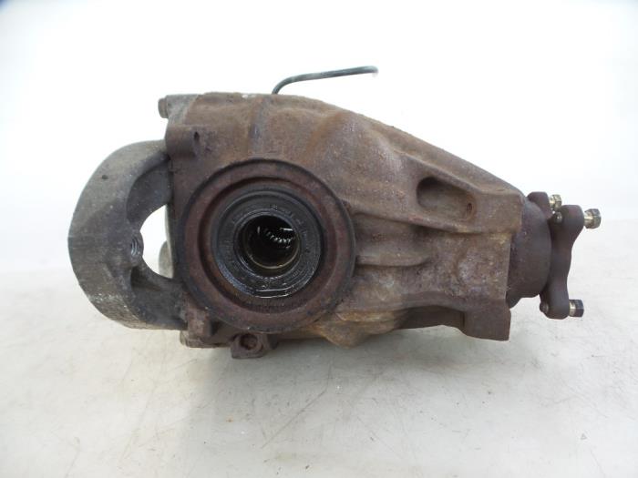 Gebrauchte Differential hinten Mercedes Vito (639.6) 2.2 109 CDI 16V Preis € 300,00 Margenregelung angeboten von Autobedrijf Broekhuis B.V.