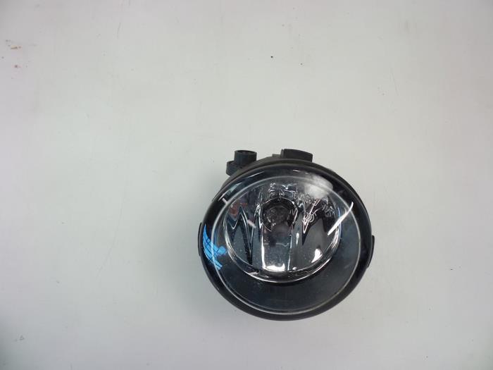 Fog lights, front right with part number 08203 stock
