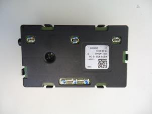 Usados Amplificador de antena Mercedes C Estate (S205) C-220 CDI BlueTEC, C-220 d 2.2 16V Precio € 15,00 Norma de margen ofrecido por Autobedrijf Broekhuis B.V.