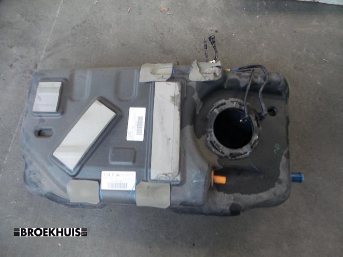 Tank Landrover Discovery Sport 2.0 TD4 180 16V GK729K00EA