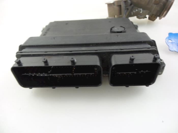 Used Injection computer Toyota Verso 1.6 16V VVT-i Price € 150,00 Margin scheme offered by Autobedrijf Broekhuis B.V.