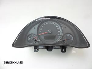 Used Odometer KM Volkswagen Up! (121) 1.0 12V 60 Price € 70,00 Margin scheme offered by Autobedrijf Broekhuis B.V.