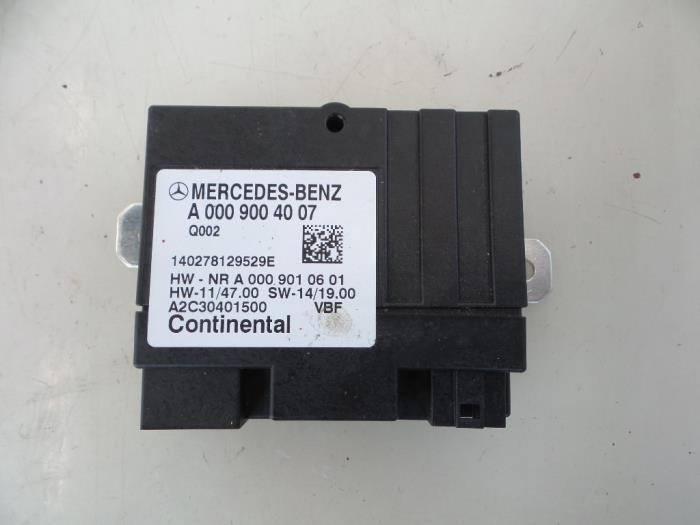 Używane Modul (rózne) Mercedes C Estate (S205) C-220 CDI BlueTEC, C-220 d 2.2 16V Cena € 50,00 Procedura marży oferowane przez Autobedrijf Broekhuis B.V.