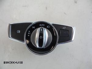 Gebrauchte Licht Schalter Mercedes C Estate (S205) C-220 CDI BlueTEC, C-220 d 2.2 16V Preis € 20,00 Margenregelung angeboten von Autobedrijf Broekhuis B.V.