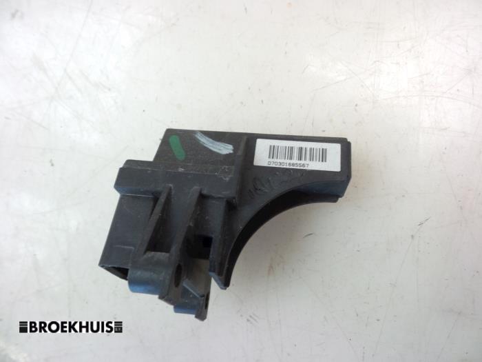Begagnade Sensor (övriga) Audi A6 Avant Quattro (C6) 3.2 V6 24V FSI Pris € 15,00 Marginaltabell erbjuds av Autobedrijf Broekhuis B.V.
