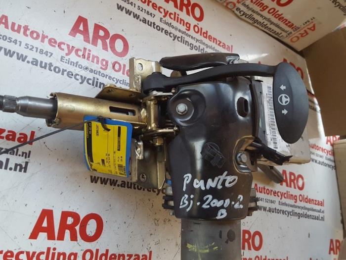 Steering column housing Fiat Punto II 1.2 60 S 3Drs. 09381199