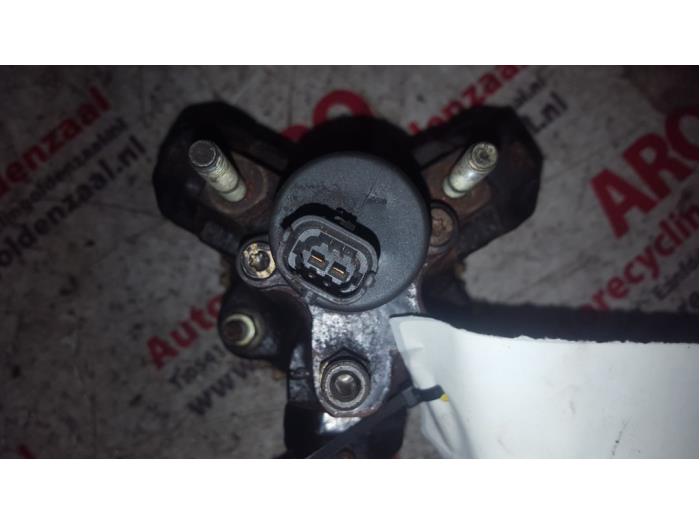 Electric fuel pump Renault Laguna II Grandtour 1.9 dCi - 0445010018