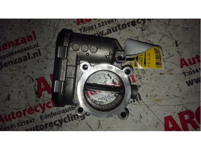 Throttle body Mercedes E 2.2 E220 CDI 16V A6460900370 BOSCH
