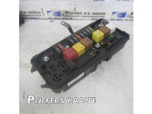 Used Fuse box Opel Vectra C 2.2 16V Price € 45,00 Margin scheme offered by Pijffers B.V. Raalte