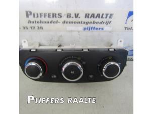 Used Heater control panel Renault Clio IV (5R) 1.5 Energy dCi 90 FAP Price € 50,00 Margin scheme offered by Pijffers B.V. Raalte