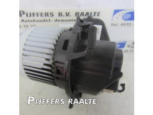 Used Heating and ventilation fan motor Renault Clio IV (5R) 1.5 Energy dCi 90 FAP Price € 50,00 Margin scheme offered by Pijffers B.V. Raalte