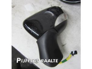 Used Wing mirror, left Renault Captur (2R) 0.9 Energy TCE 12V Price € 75,00 Margin scheme offered by Pijffers B.V. Raalte