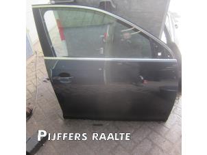 Gebrauchte Tür 4-türig rechts vorne Volkswagen Golf V Variant (1K5) 1.9 TDI Preis € 100,00 Margenregelung angeboten von Pijffers B.V. Raalte