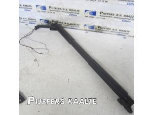 Used Set of tailgate gas struts BMW D3 Touring (F31) Price € 100,00 Margin scheme offered by Pijffers B.V. Raalte