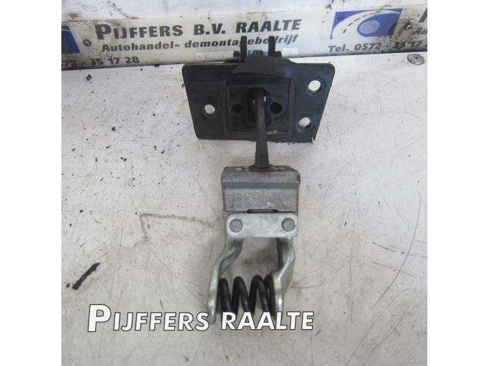 Usagé Divers Volkswagen Transporter T5 2.0 TDI DRF Prix € 45,00 Règlement à la marge proposé par Pijffers B.V. Raalte