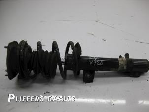Used Front shock absorber rod, left Mini Mini (R56) 1.6 16V One Price € 50,00 Margin scheme offered by Pijffers B.V. Raalte