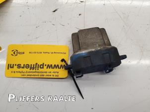 Used Heater resistor Porsche Cayenne (9PA) 4.8 V8 32V S Price € 15,00 Margin scheme offered by Pijffers B.V. Raalte