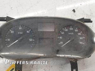 Gebrauchte Tacho - Kombiinstrument KM Renault Master III (FD/HD) 2.5 dCi 100 FAP Preis € 75,00 Margenregelung angeboten von Pijffers B.V. Raalte