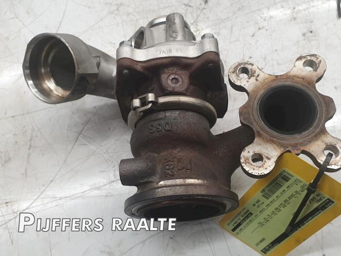 Gebrauchte Turbo Volkswagen Golf VII (AUA) 1.0 TSI 12V BlueMotion Preis € 250,00 Margenregelung angeboten von Pijffers B.V. Raalte