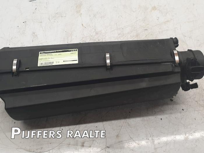 Gebrauchte Luftfiltergehäuse Mercedes E (W211) 2.2 E-200 CDI 16V Preis € 45,00 Margenregelung angeboten von Pijffers B.V. Raalte