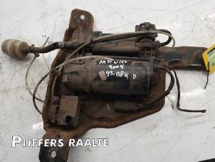 Used Air pump (suspension) Mercedes Vito (639.6) 2.2 109 CDI 16V Price € 250,00 Margin scheme offered by Pijffers B.V. Raalte