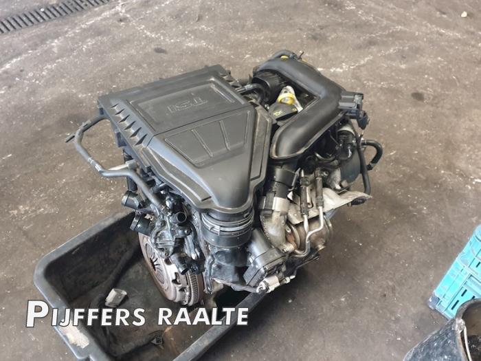 Engine from a Seat Ibiza IV (6J5) 1.0 EcoTSI 12V 2017
