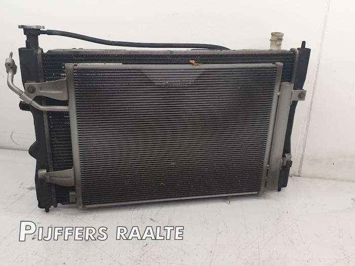 Gebrauchte Kühler Set Mitsubishi Colt (Z2/Z3) 1.3 16V Preis € 65,00 Margenregelung angeboten von Pijffers B.V. Raalte
