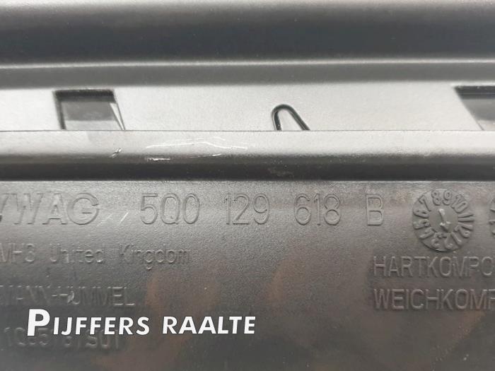 Gebrauchte Luftfiltergehäuse Volkswagen Tiguan (AD1) 2.0 TDI 16V BlueMotion Techn.SCR 4Motion Preis € 50,00 Margenregelung angeboten von Pijffers B.V. Raalte