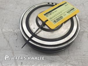 Used Crankshaft pulley Opel Combo 1.6 CDTI 16V Price € 40,00 Margin scheme offered by Pijffers B.V. Raalte