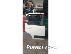 Używane Poduszka powietrzna drzwiowa prawa tylna wersja 4-drzwiowa Fiat Panda (312) 0.9 TwinAir 65 Cena € 225,00 Procedura marży oferowane przez Pijffers B.V. Raalte