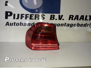Used Taillight, left BMW 3 serie (E90) 318d 16V Price € 30,00 Margin scheme offered by Pijffers B.V. Raalte