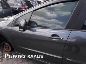 Gebrauchte Tür 4-türig links vorne Peugeot 308 SW (4E/H) 1.6 VTI 16V Preis € 145,00 Margenregelung angeboten von Pijffers B.V. Raalte