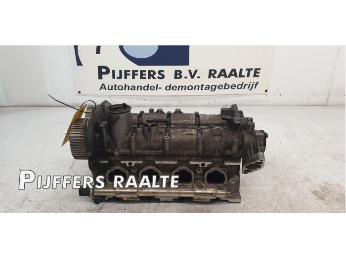Usagé Culasse Volkswagen Polo V (6R) 1.2 TSI 16V BlueMotion Technology Prix € 230,00 Règlement à la marge proposé par Pijffers B.V. Raalte