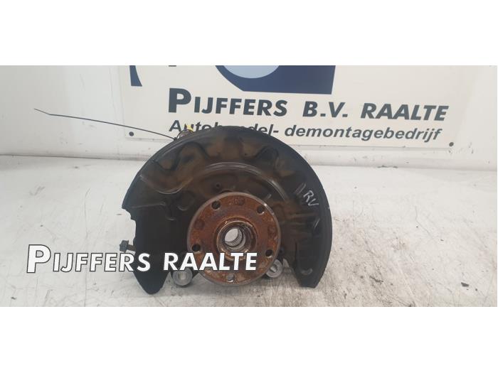 Knuckle, front right from a Volkswagen Golf VII (AUA) 1.4 GTE 16V 2015
