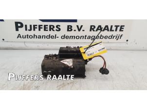 Used Air pump (suspension) Peugeot Expert (G9) 2.0 HDi 120 Price € 350,00 Margin scheme offered by Pijffers B.V. Raalte