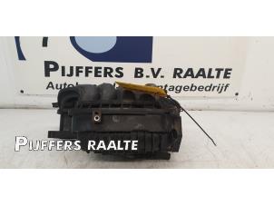 Używane Kolektor dolotowy Kia Cee'd Sporty Wagon (EDF) 1.6 16V Cena € 65,00 Procedura marży oferowane przez Pijffers B.V. Raalte