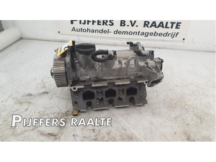 Usagé Culasse Volkswagen Golf VII (AUA) 1.0 TSI 12V Prix € 350,00 Règlement à la marge proposé par Pijffers B.V. Raalte