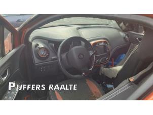 Usados Juego y módulo de airbag Renault Captur (2R) 1.2 TCE 16V EDC Precio € 899,00 Norma de margen ofrecido por Pijffers B.V. Raalte