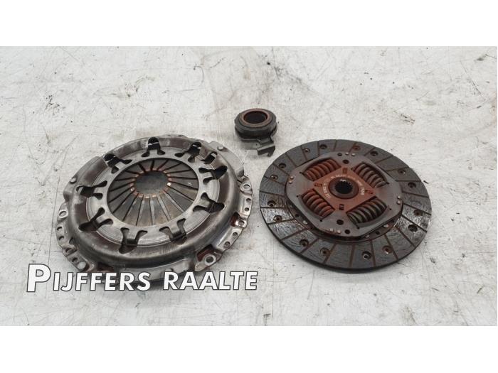 Used Clutch kit (complete) Fiat Fiorino (225) 1.3 JTD 16V Multijet Price € 100,00 Margin scheme offered by Pijffers B.V. Raalte