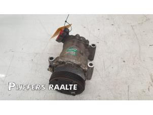 Used Air conditioning pump Renault Clio II (BB/CB) 1.2 16V Price € 30,00 Margin scheme offered by Pijffers B.V. Raalte