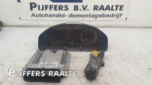 Usagé Ordinateur gestion moteur Volkswagen Transporter T5 2.5 TDi Prix € 250,00 Règlement à la marge proposé par Pijffers B.V. Raalte