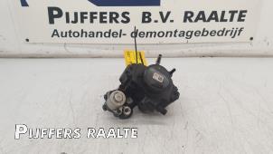Używane Mechaniczna pompa paliwa Citroen Jumpy (G9) 2.0 HDiF 16V 125 Cena € 175,00 Procedura marży oferowane przez Pijffers B.V. Raalte