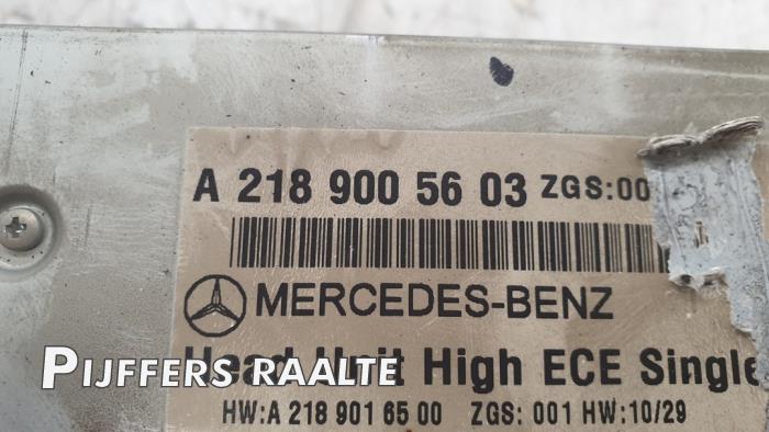 Navigation module from a Mercedes-Benz CLS (C218) 250 CDI BlueEfficiency,BlueTEC, 250 d 2012