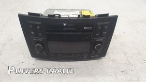 Used Radio CD player Suzuki Swift (ZA/ZC/ZD) 1.2 16_ Price € 99,00 Margin scheme offered by Pijffers B.V. Raalte
